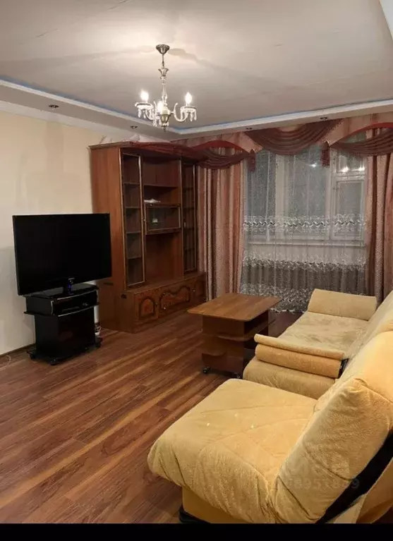 2-к кв. Марий Эл, Йошкар-Ола Якова Эшпая ул., 82а (75.0 м) - Фото 1