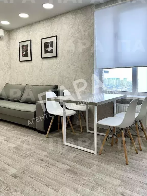 2-к кв. Самарская область, Самара просп. Карла Маркса, 231 (56.0 м) - Фото 1