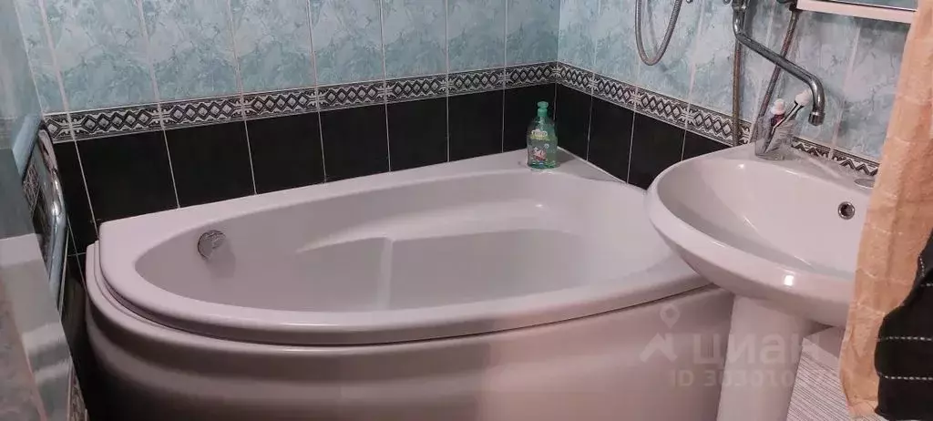 1-к кв. Челябинская область, Миасс ул. Жуковского, 6 (35.0 м) - Фото 1