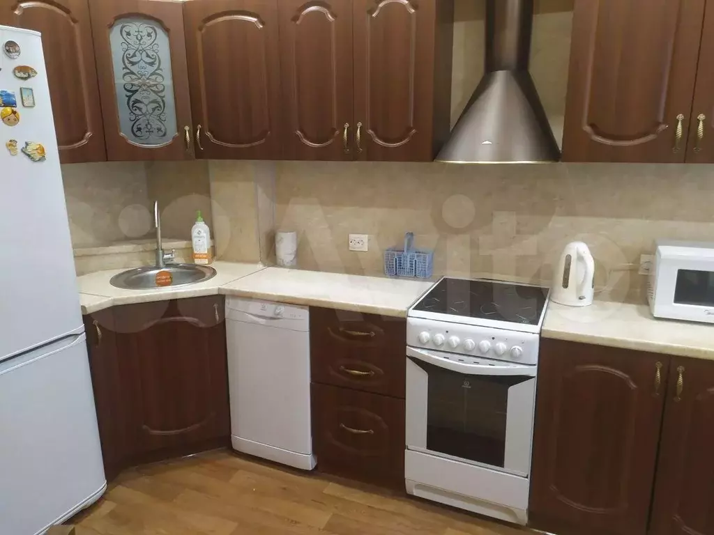 3-к. квартира, 78 м, 2/4 эт. - Фото 0