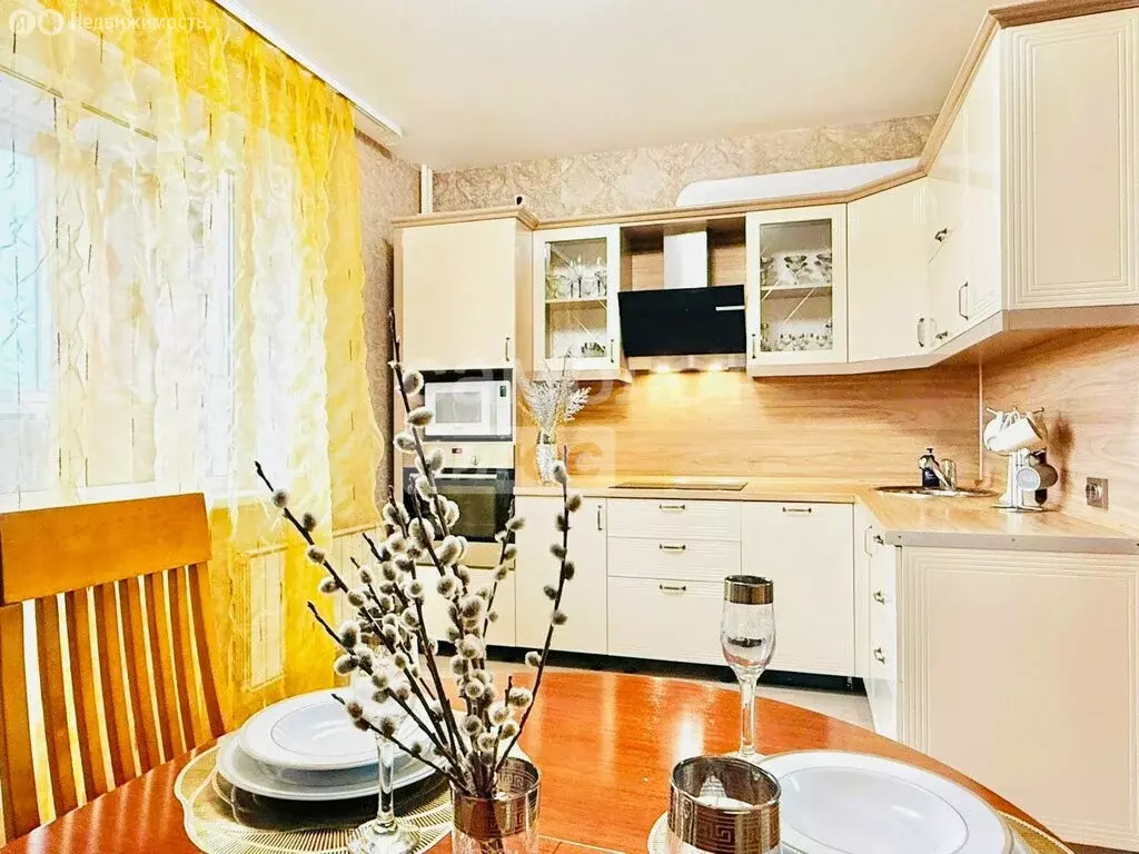 2-комнатная квартира: Челябинск, улица Александра Шмакова, 40 (56 м) - Фото 2