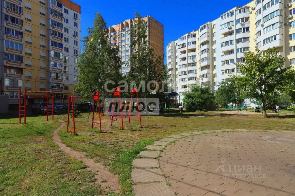 3-к кв. Липецкая область, Липецк ул. С.М. Шерстобитова, 18 (64.0 м) - Фото 1