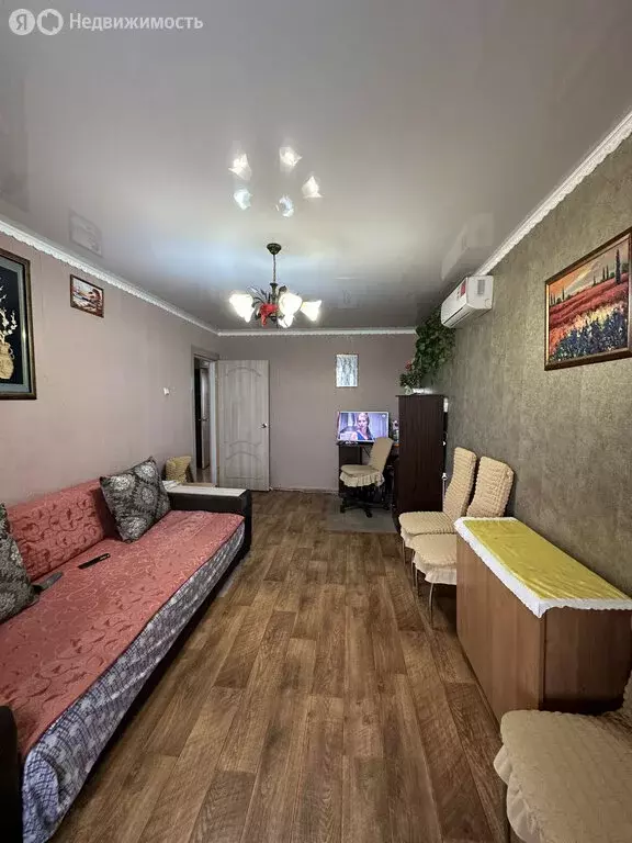 3-комнатная квартира: Орск, микрорайон Новый город, улица Кутузова, ... - Фото 2