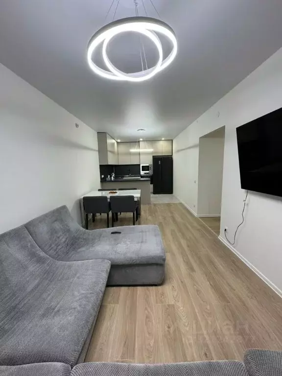 3-к кв. Москва Большая Очаковская ул., 2 (80.5 м) - Фото 1