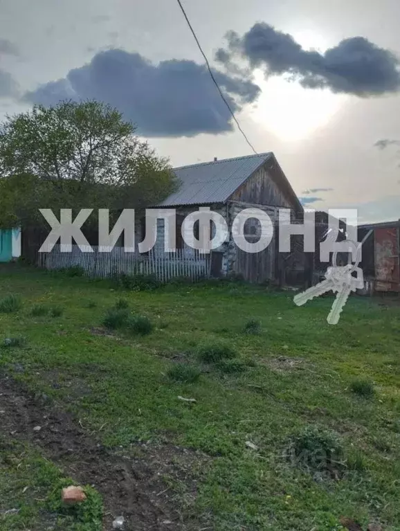 Дом в Хакасия, Усть-Абаканский район, Доможаков аал Интернациональная ... - Фото 1