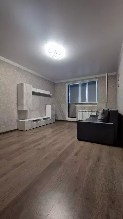 1-к. квартира, 38 м, 14/16 эт. - Фото 0