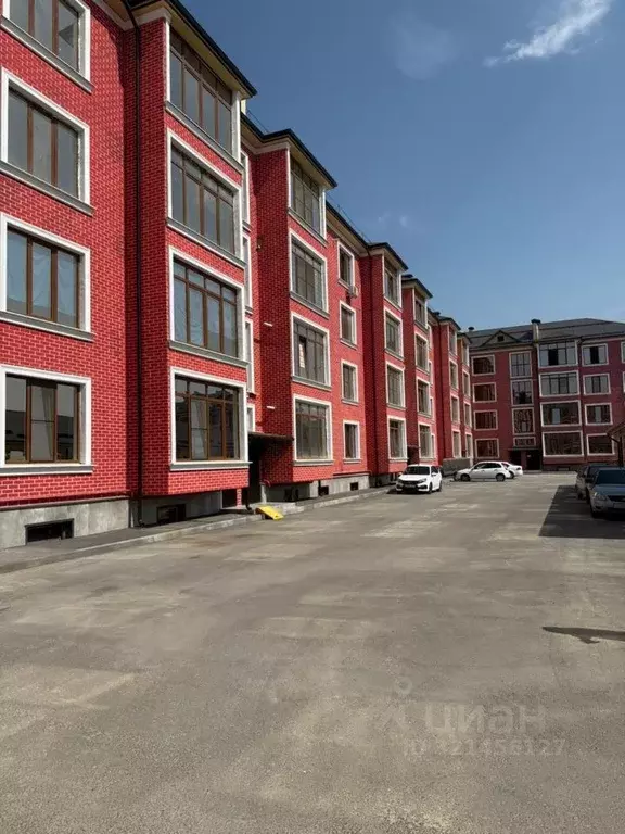 3-к кв. Кабардино-Балкария, Нальчик ул. Шогенова (90.0 м) - Фото 0