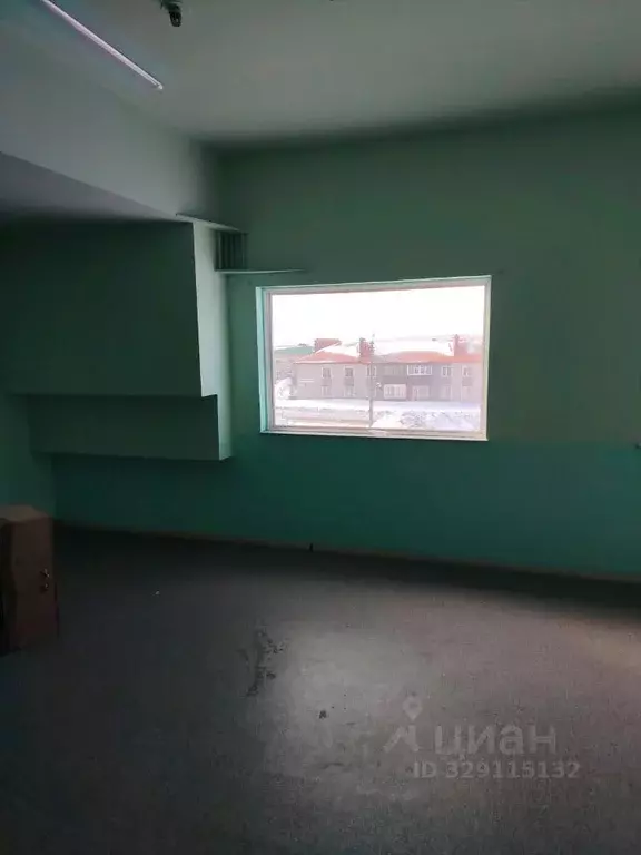 Помещение свободного назначения в Сахалинская область, Курильск ... - Фото 2