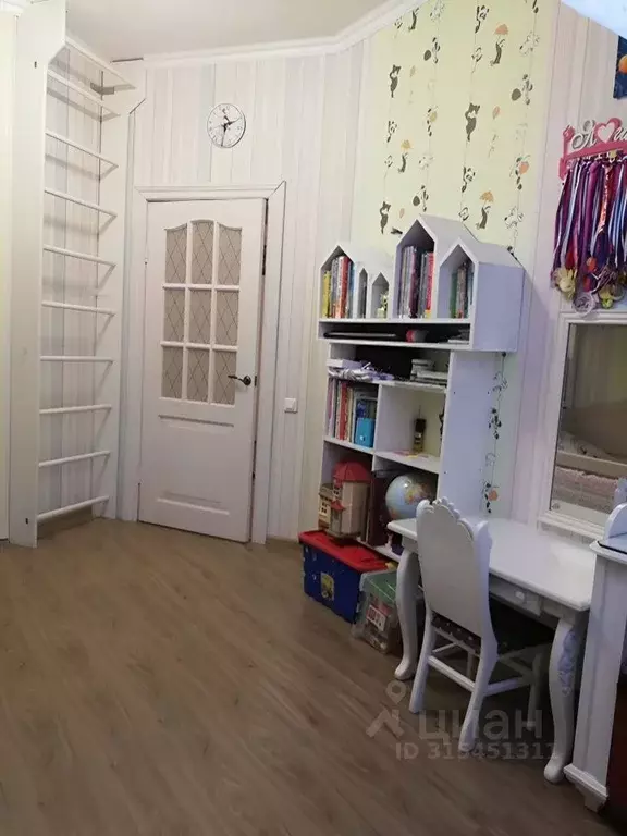 2-к кв. Архангельская область, Архангельск ул. Володарского, 50 (72.0 ... - Фото 1