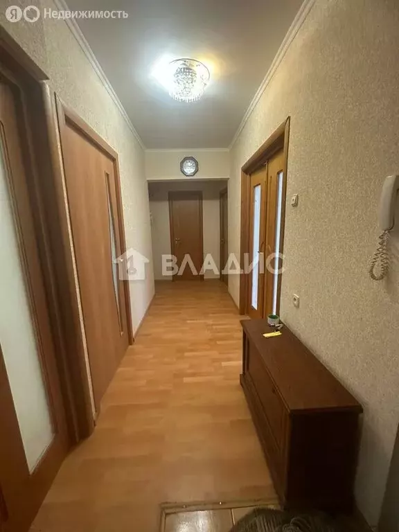 4-комнатная квартира: Элиста, улица Ю. Клыкова, 10 (82.9 м) - Фото 2