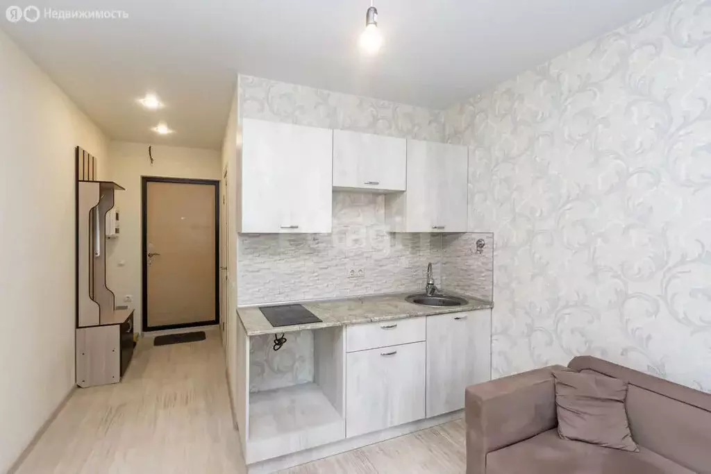 Квартира-студия: Тюмень, улица Новосёлов, 115 (15.7 м) - Фото 0