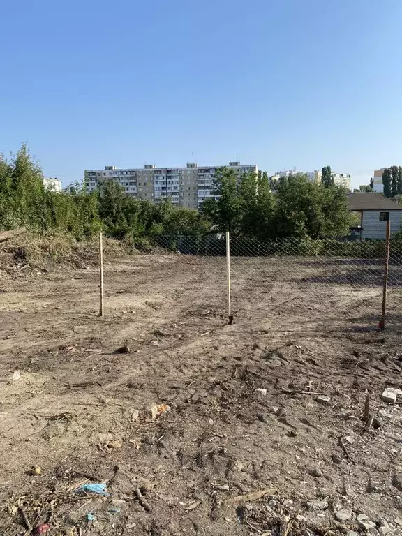 Участок в Саратовская область, Саратов проезд 2-й Ново-Крекингский ... - Фото 0