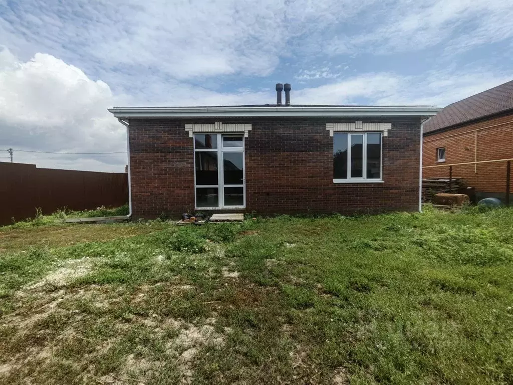 Дом в Ростовская область, Неклиновский район, с. Новобессергеневка ул. ... - Фото 2