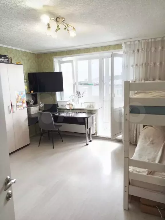 3-к. квартира, 60 м, 3/3 эт. - Фото 0