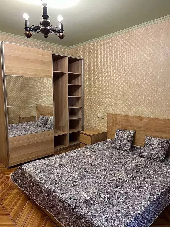 1-к. квартира, 41 м, 1/9 эт. - Фото 1