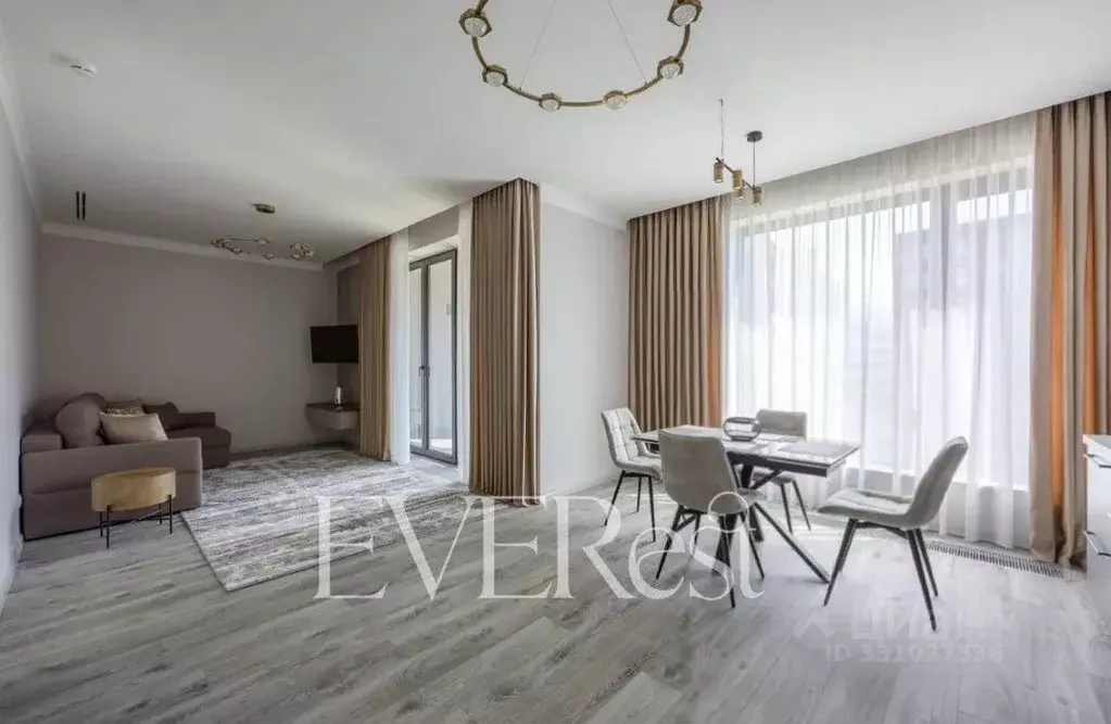 2-к кв. Москва ул. Усачева, 15А (83.0 м) - Фото 1