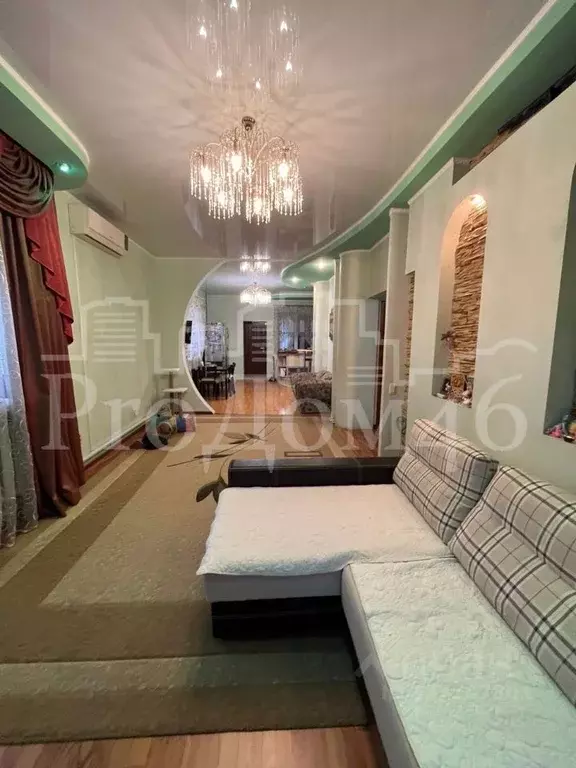 Дом в Курская область, Курск ул. Плысюка, 30 (327 м) - Фото 1