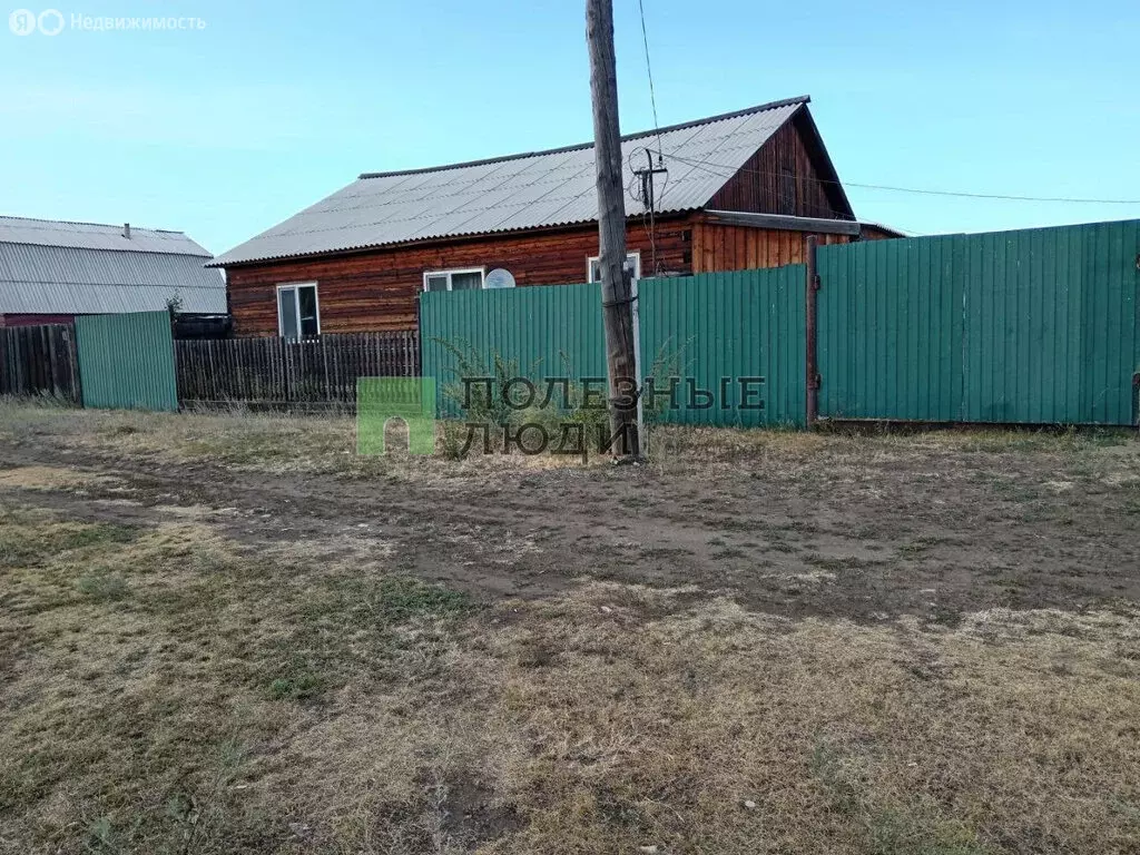 Дом в Республика Тыва, Тандинский кожуун, село Дурген (108 м) - Фото 1