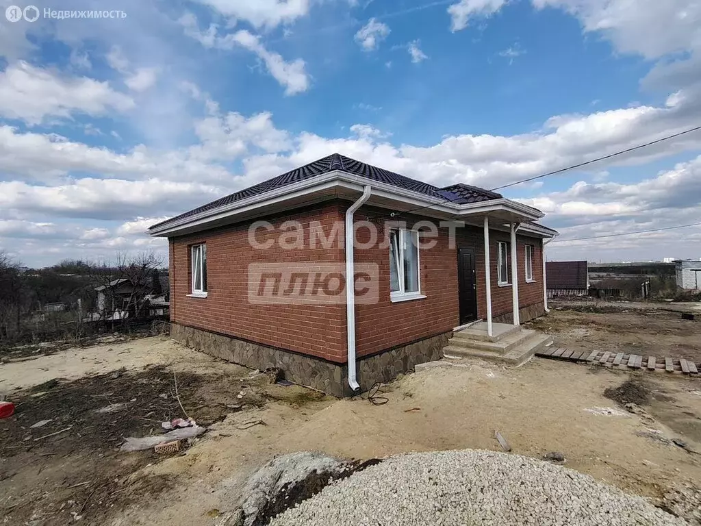 Дом в Хрущёвка, Набережная улица, 63 (90 м) - Фото 1