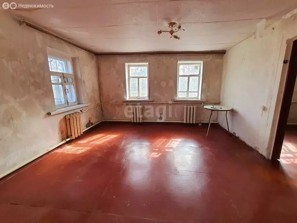 Дом в Старый Оскол, улица Володарского (67 м) - Фото 1