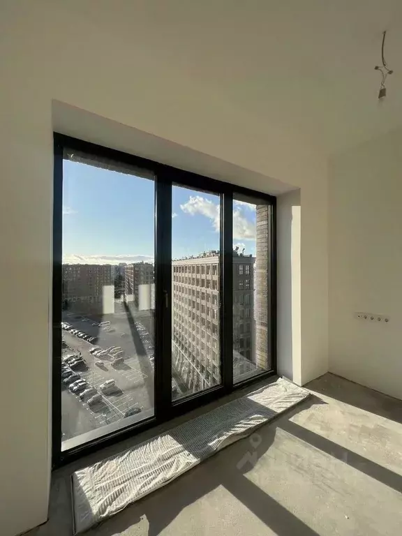 Студия Санкт-Петербург наб. Макарова, 58 (29.0 м) - Фото 1