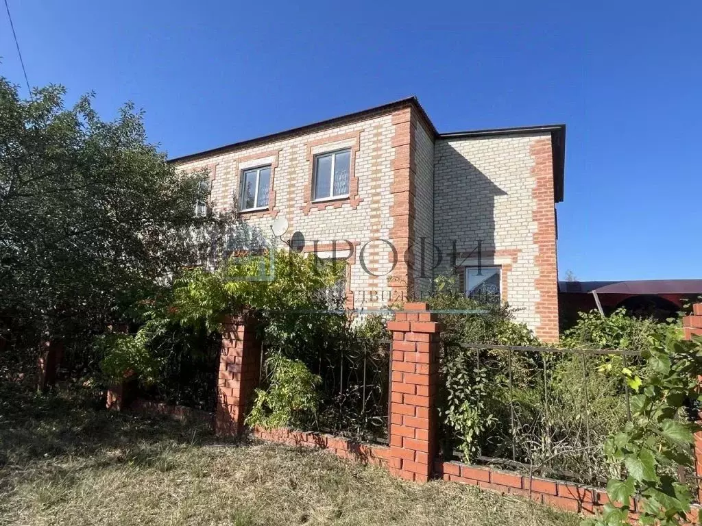 Дом в Белгородская область, Поселок Чернянка городское поселение, ... - Фото 2