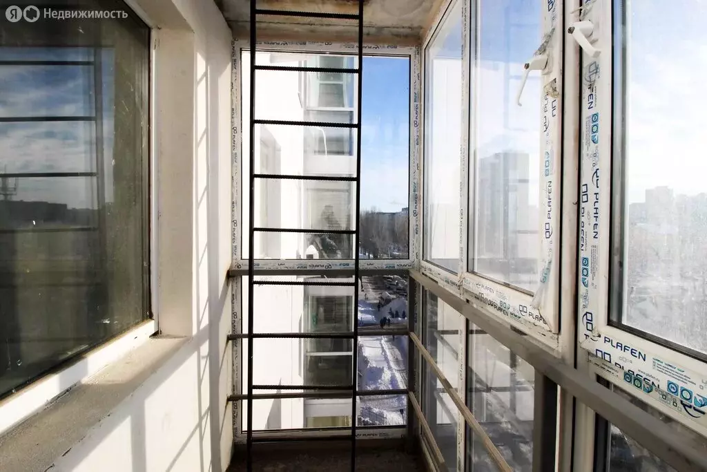 2-комнатная квартира: Ульяновск, улица Сурова, 30 (56.1 м) - Фото 1