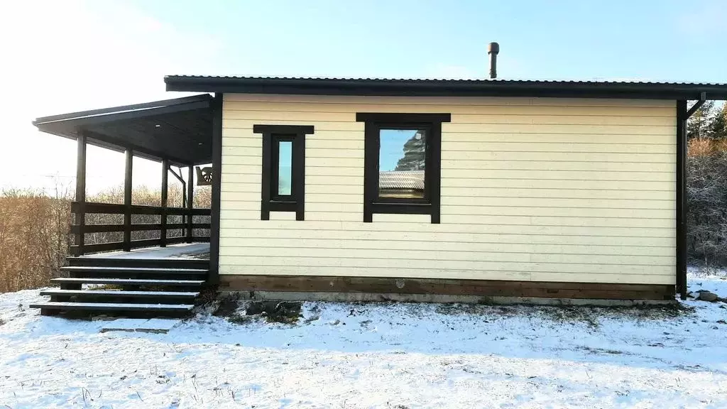 Дом в Карелия, Сортавальский муниципальный округ, пос. Заозерный ул. ... - Фото 0