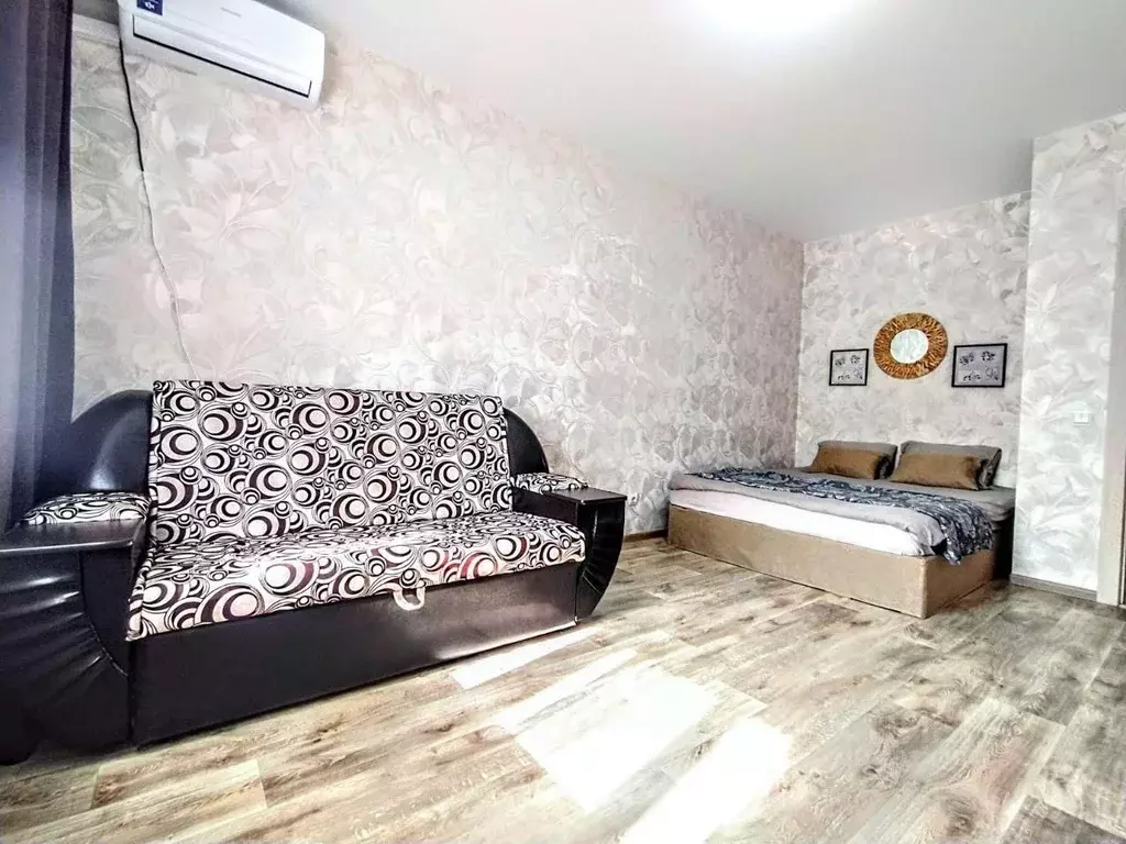 1-к кв. Татарстан, Казань ул. Родины, 24Б (38.0 м) - Фото 0