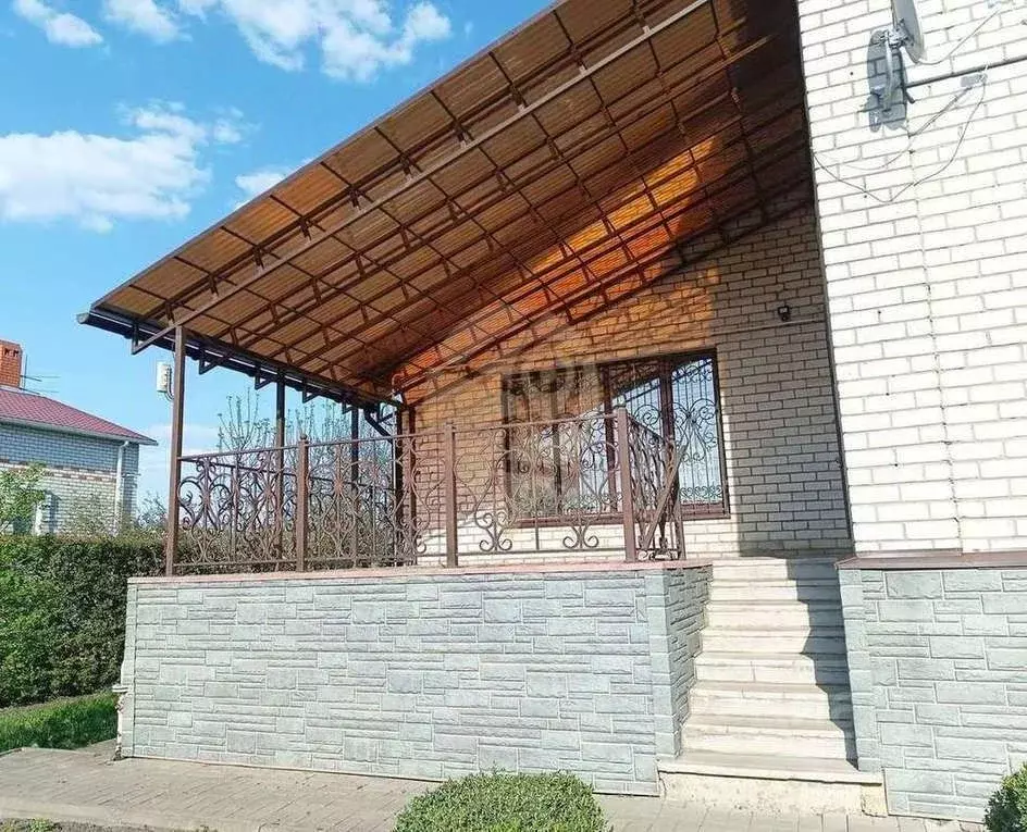 Коттедж в Белгородская область, Губкин ул. Коперника (150 м) - Фото 1