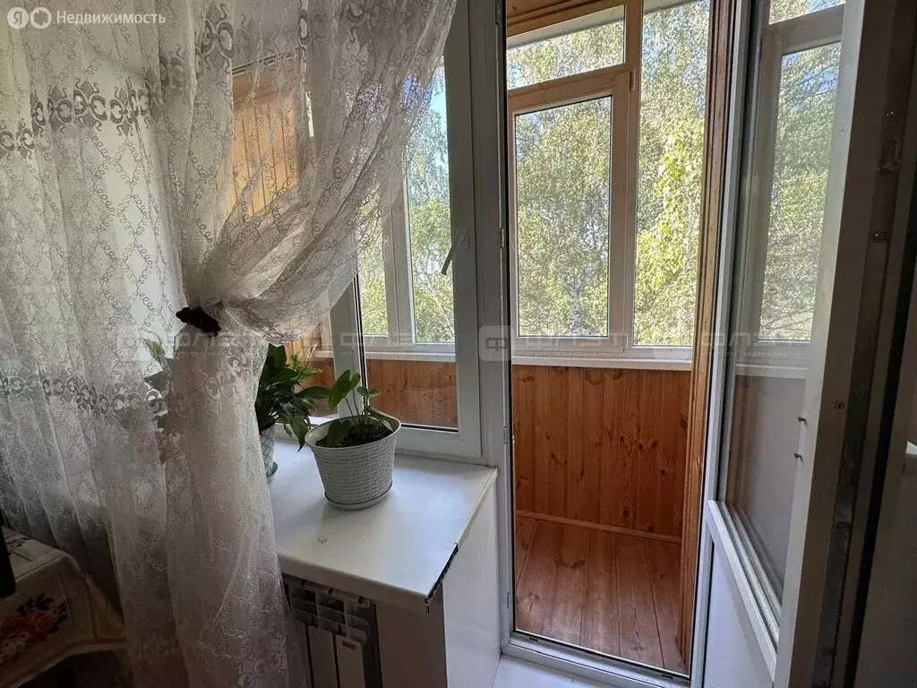 3-комнатная квартира: Казань, Хлебозаводская улица, 5 (58.6 м) - Фото 1