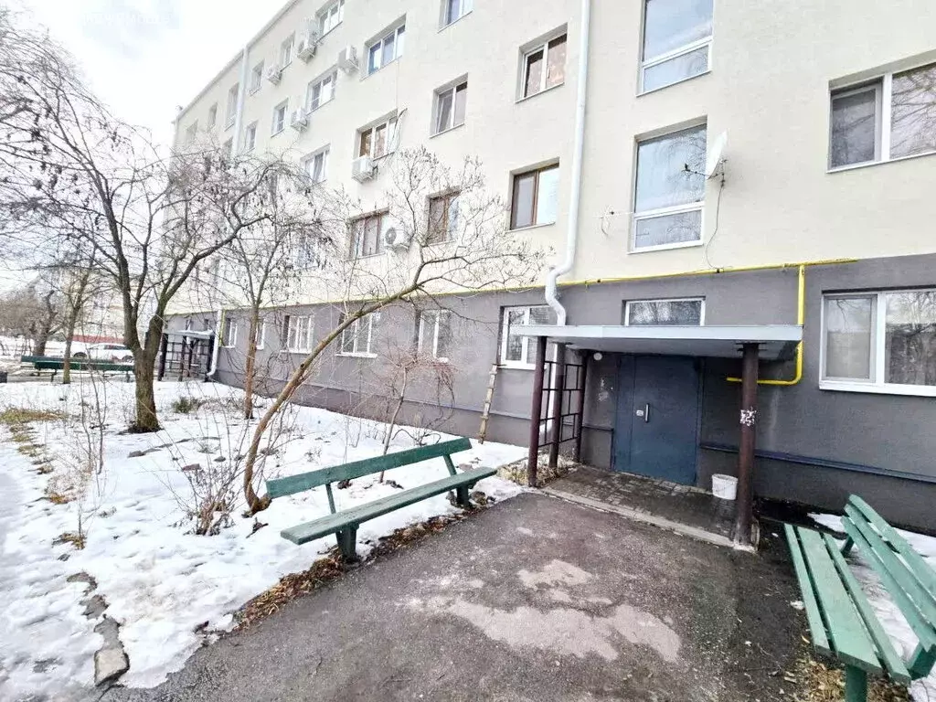 3-комнатная квартира: Валуйки, улица Пархоменко, 20 (59.1 м) - Фото 1