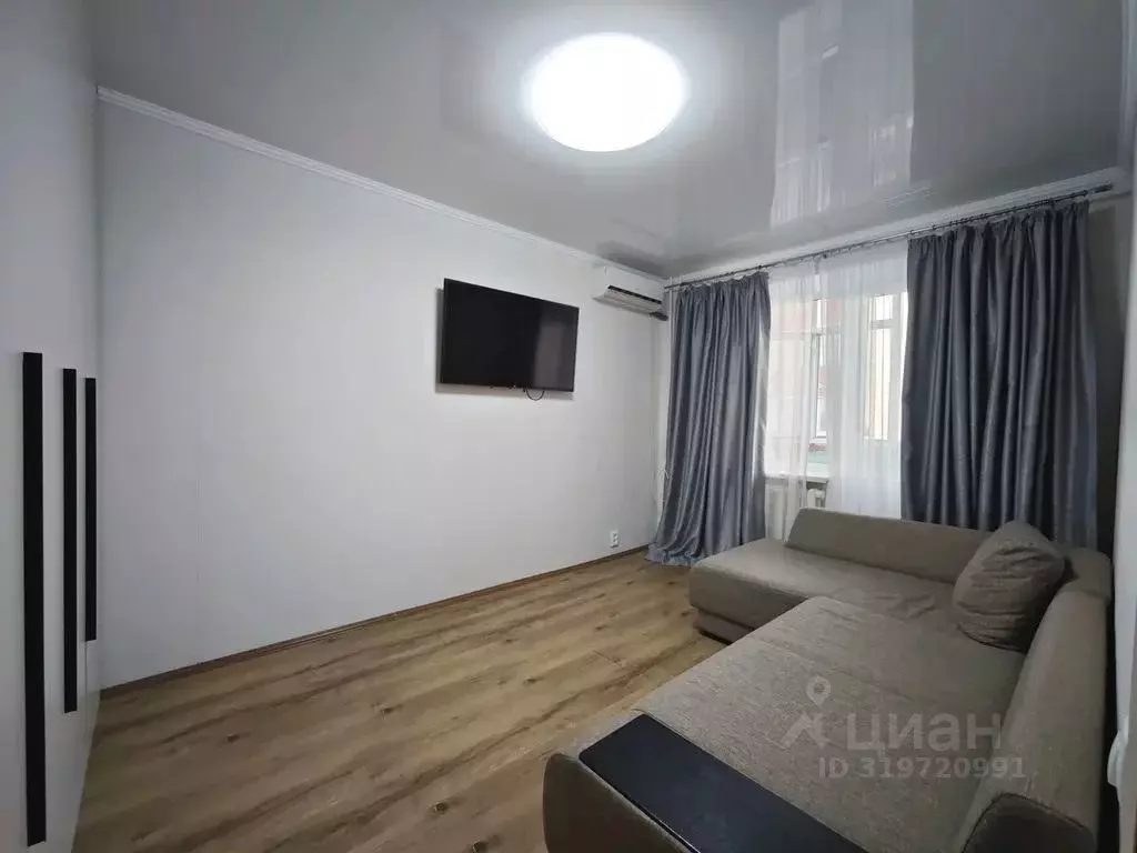 1-к кв. Тюменская область, Тобольск 9-й мкр, 22 (30.0 м) - Фото 1