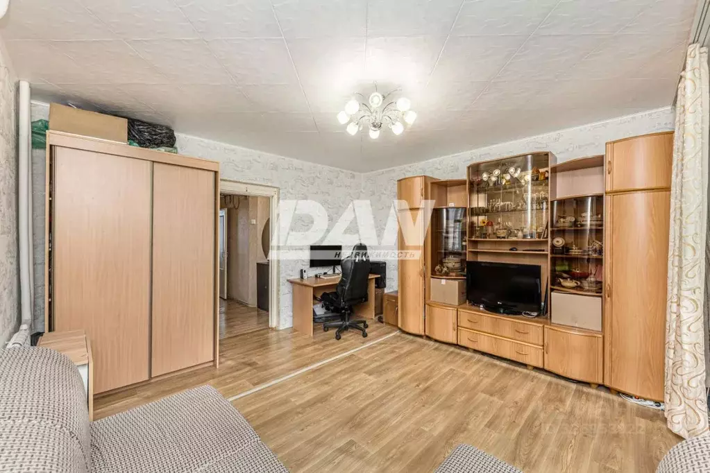 1-к кв. Челябинская область, Челябинск ул. Молодогвардейцев, 66 (36.5 ... - Фото 2