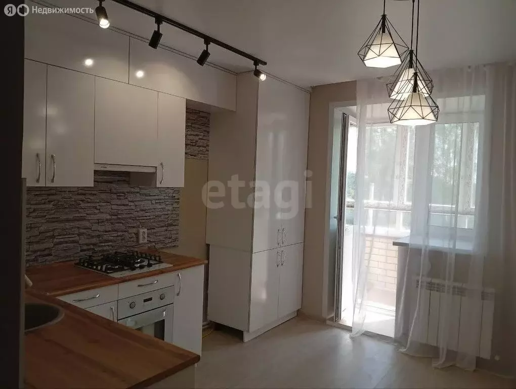 1-комнатная квартира: Йошкар-Ола, улица Дружбы, 111 (40 м) - Фото 0