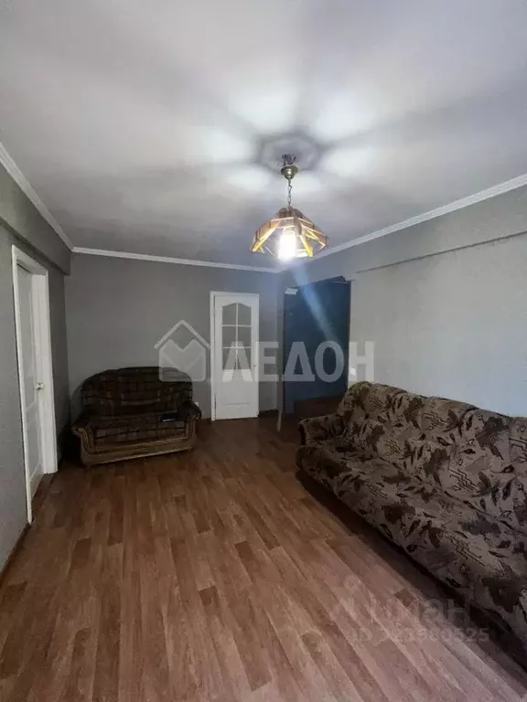 3-к кв. Омская область, Омск Городок Нефтяников мкр, ул. 22 Апреля, 32 ... - Фото 2