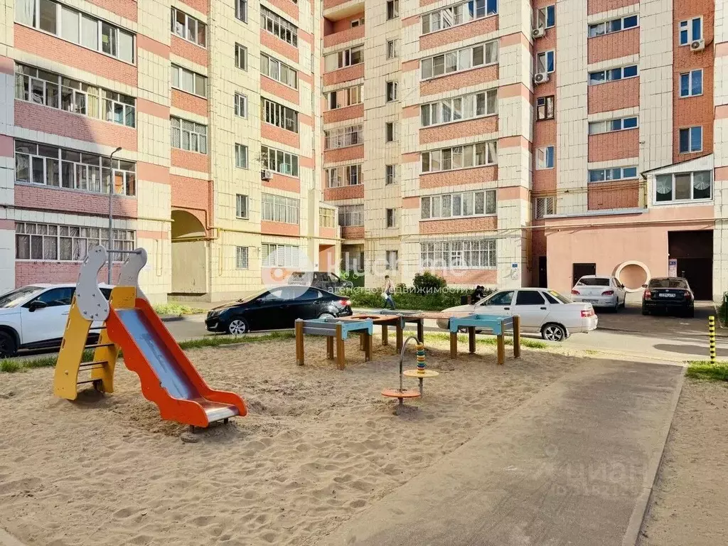 2-к кв. Татарстан, Казань ул. Глазунова, 8к1 (46.1 м) - Фото 0
