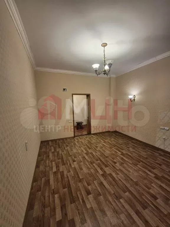 1-к. квартира, 41 м, 1/4 эт. - Фото 1