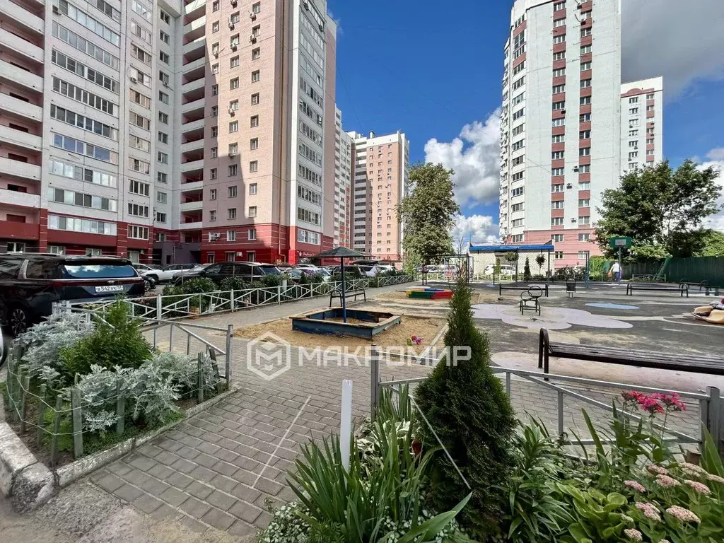 3-к кв. Орловская область, Орел ул. Лескова, 3 (90.0 м) - Фото 1