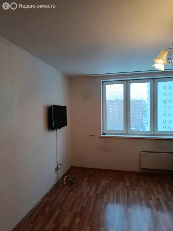 1-комнатная квартира: Екатеринбург, Парниковая улица, 8 (37.2 м) - Фото 1