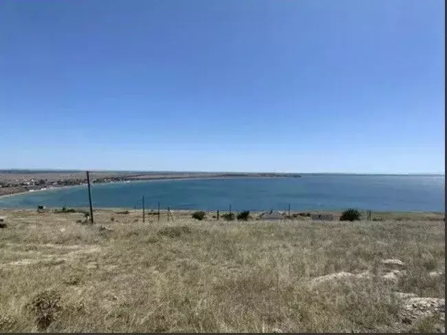 Участок в Крым, Ленинский район, Семисотское с/пос, с. Каменское 1 ... - Фото 1