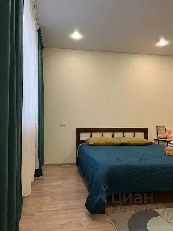 1-к кв. Кировская область, Киров ул. Красина, 2а (35.0 м) - Фото 2