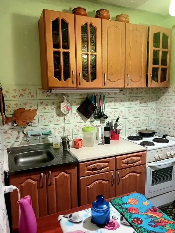 Комната Новосибирская область, Новосибирск Петропавловская ул., 21 - Фото 1