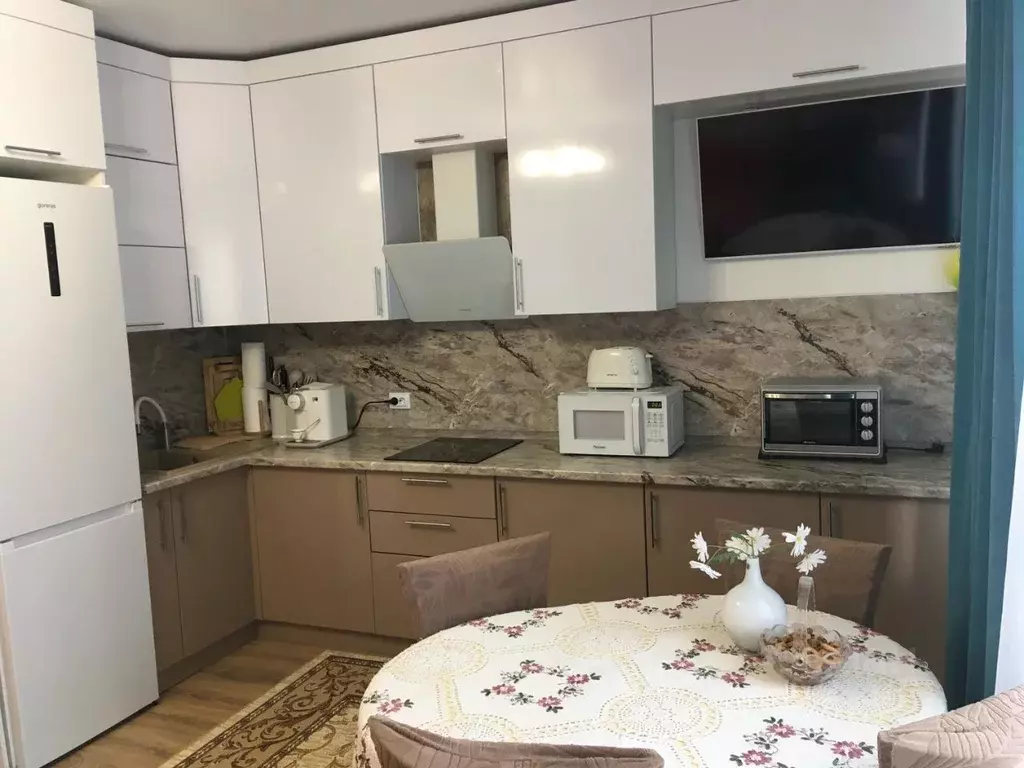 Студия Москва Десеновское поселение, ул. 3-я Нововатутинская, 4 (28.0 ... - Фото 1