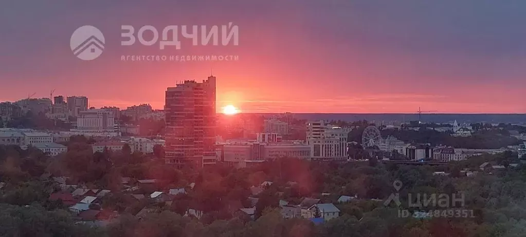 3-к кв. Чувашия, Чебоксары Ярмарочная ул., 19к1 (89.4 м) - Фото 1