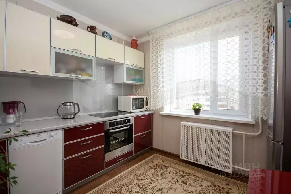 2-к кв. Тюменская область, Тюмень Заречный проезд, 31 (50.4 м) - Фото 1