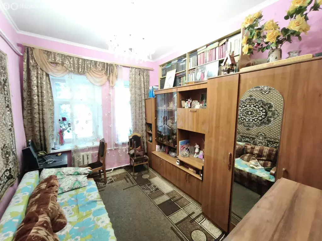 3-комнатная квартира: Ростов-на-Дону, Депутатская улица, 24/2 (55 м) - Фото 0