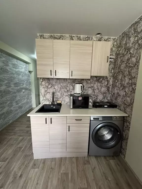 Апартаменты-студия, 18 м, 5/5 эт. - Фото 0