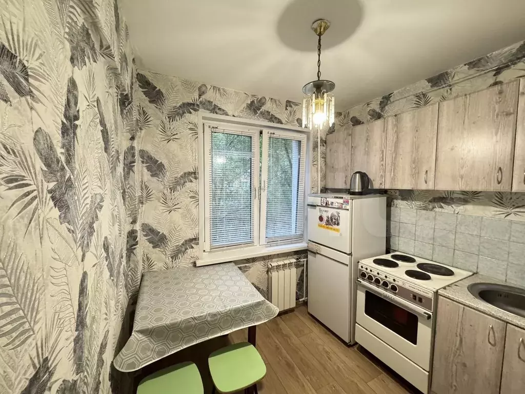 2-к. квартира, 50 м, 2/5 эт. - Фото 0