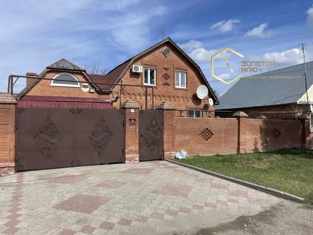 Коттедж в Ульяновская область, Димитровград ул. Барышева, 14 (170 м) - Фото 0
